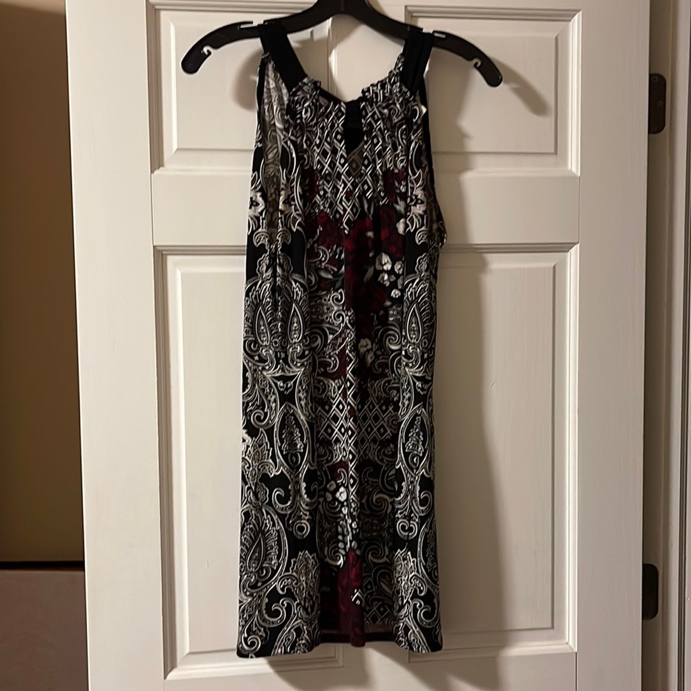 Sleeveless blouse